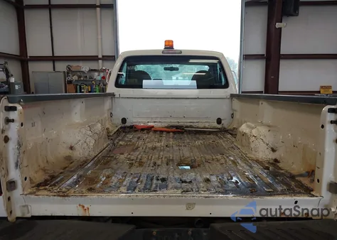 2010 Ford F-250 Xl из США, поврежденный, VIN 1FTNF2A59AEA03140